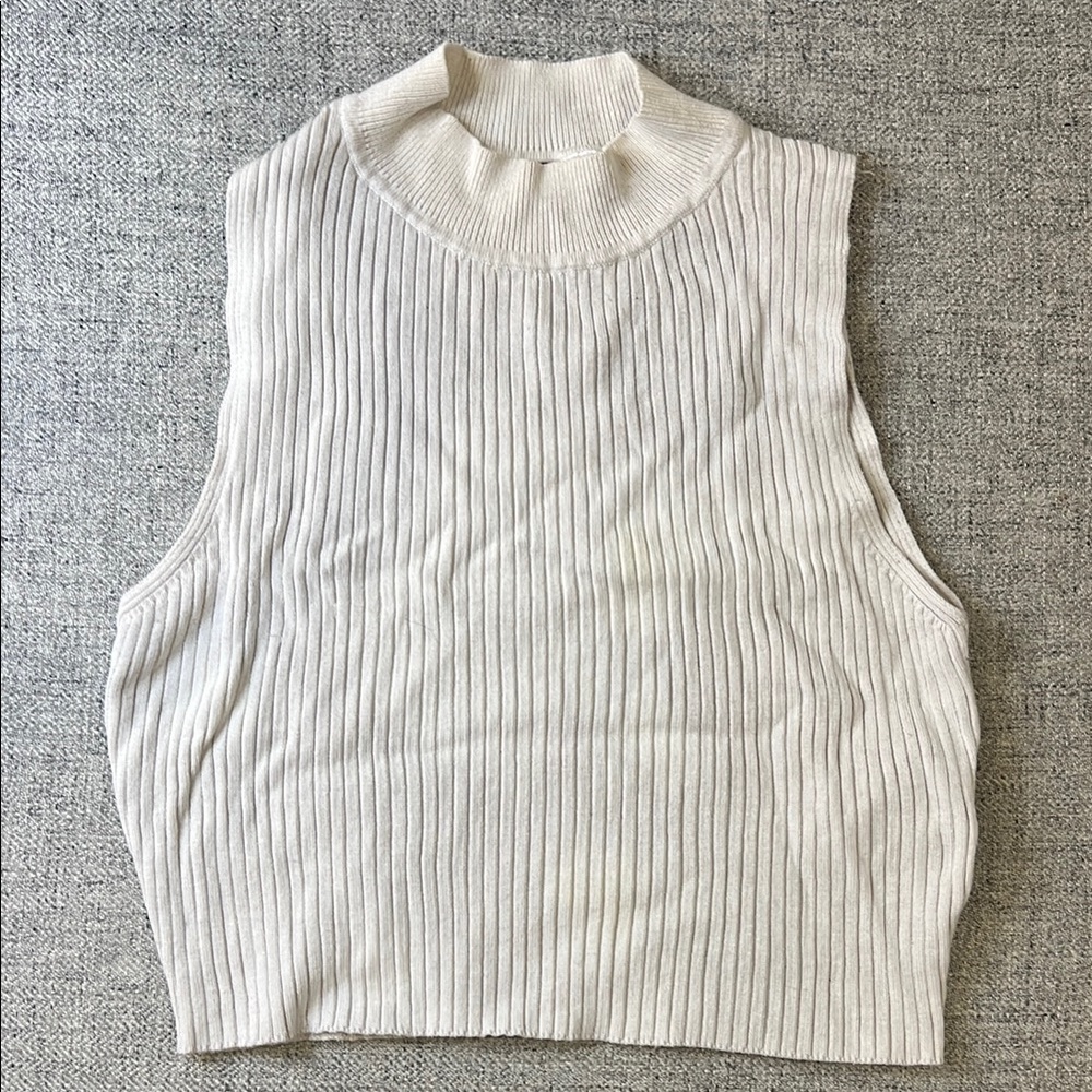 Sleeveless Ribbed Knit Top - white